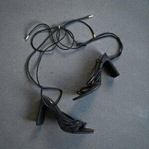 OLIVIA MILLER Black Lace Up Sandals Heels Size 7